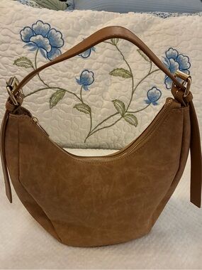 Soft Tan Hobo Shoulder Bag - Everyday Women’s Handbag by Fourth Studio